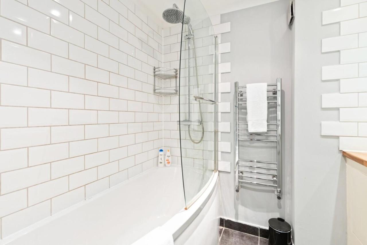 Spacious 2 Bedroom Apartment In Cricklewood Λονδίνο Εξωτερικό φωτογραφία